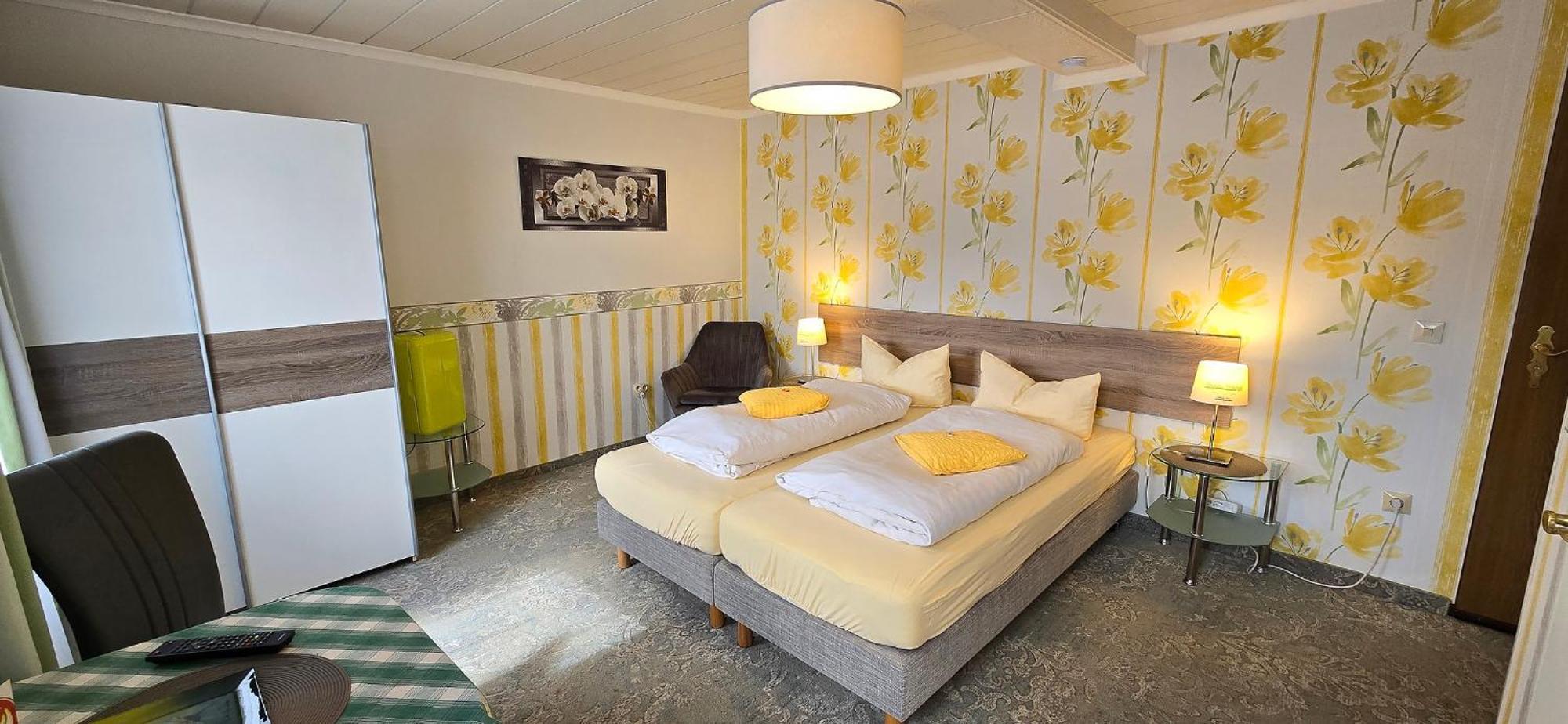 Haus Jutta Hotel โกสไวน์ชไตน์ ภายนอก รูปภาพ